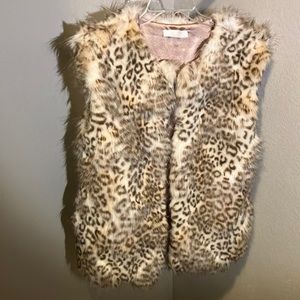 Faux leopard vest. Satiny lining. GREAT